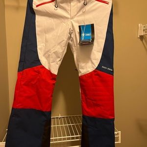 NWT Womens ski outfit